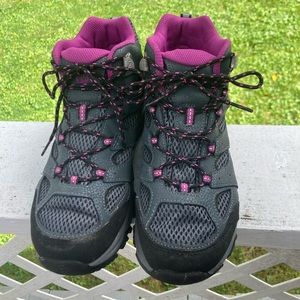 Girls Hiking Boots/Shoes Size 5.5